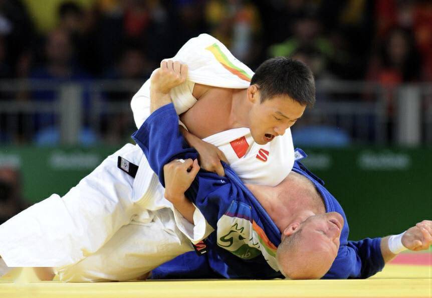 开云-拉科鲁尼亚队在比赛中斩获全胜