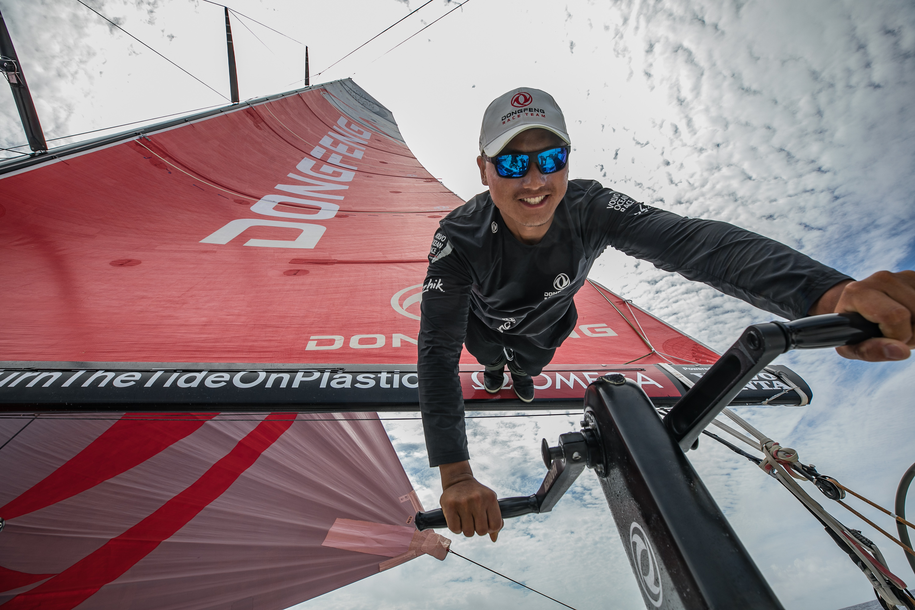 开云官网-包含瑞典帆船队冲刺成功，勇夺头名的词条