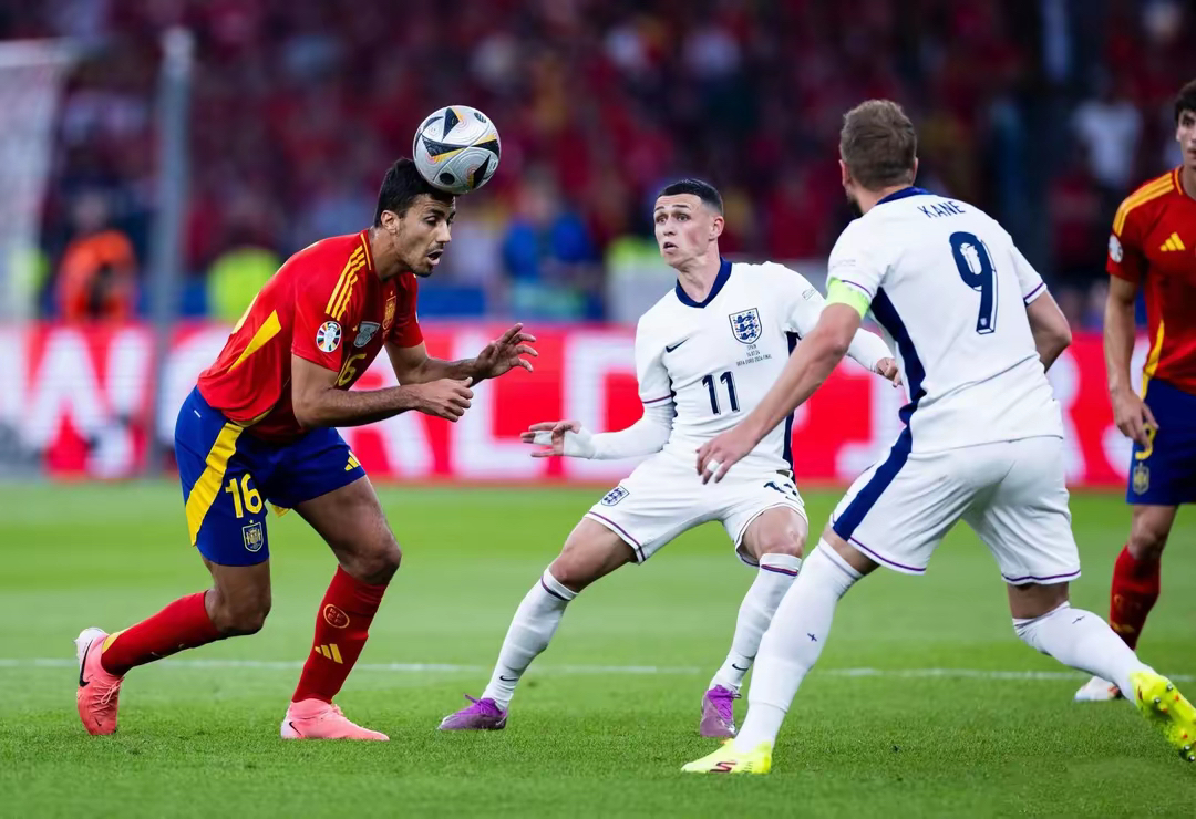 开云平台-西班牙人客场大胜，展现出色状态