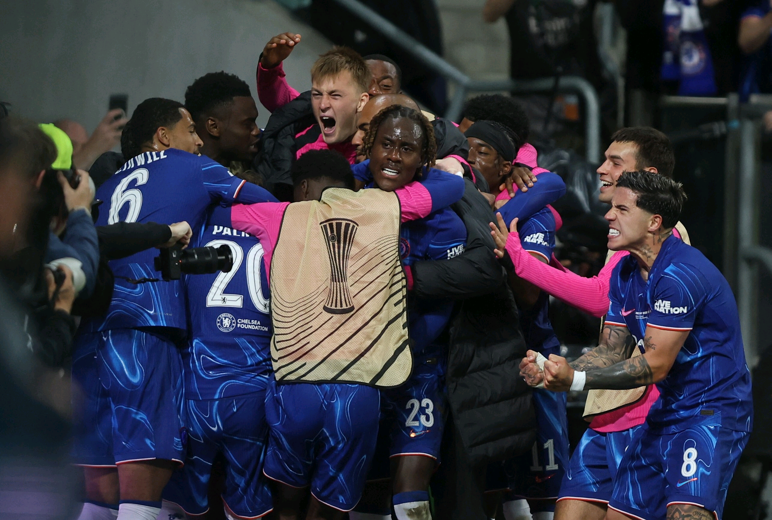 开云体育APP下载-里斯本竞技遭遇惨败，欧冠八强无冠军