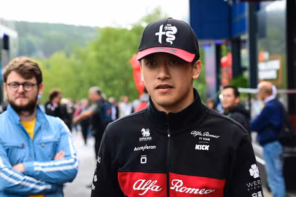 开云APP-哈斯车队险胜索伯车队,周冠宇惊艳四座