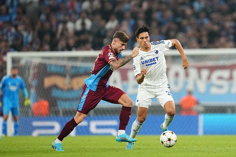 开云sport-日本队翻盘丹麦队,辛杜统治全场