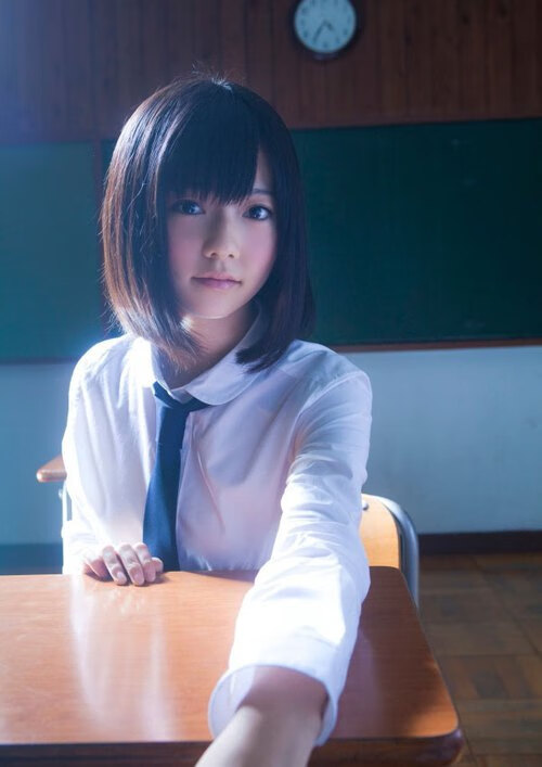 生死战英雄莱万闪光,玻利维亚力克奥地利迎新生