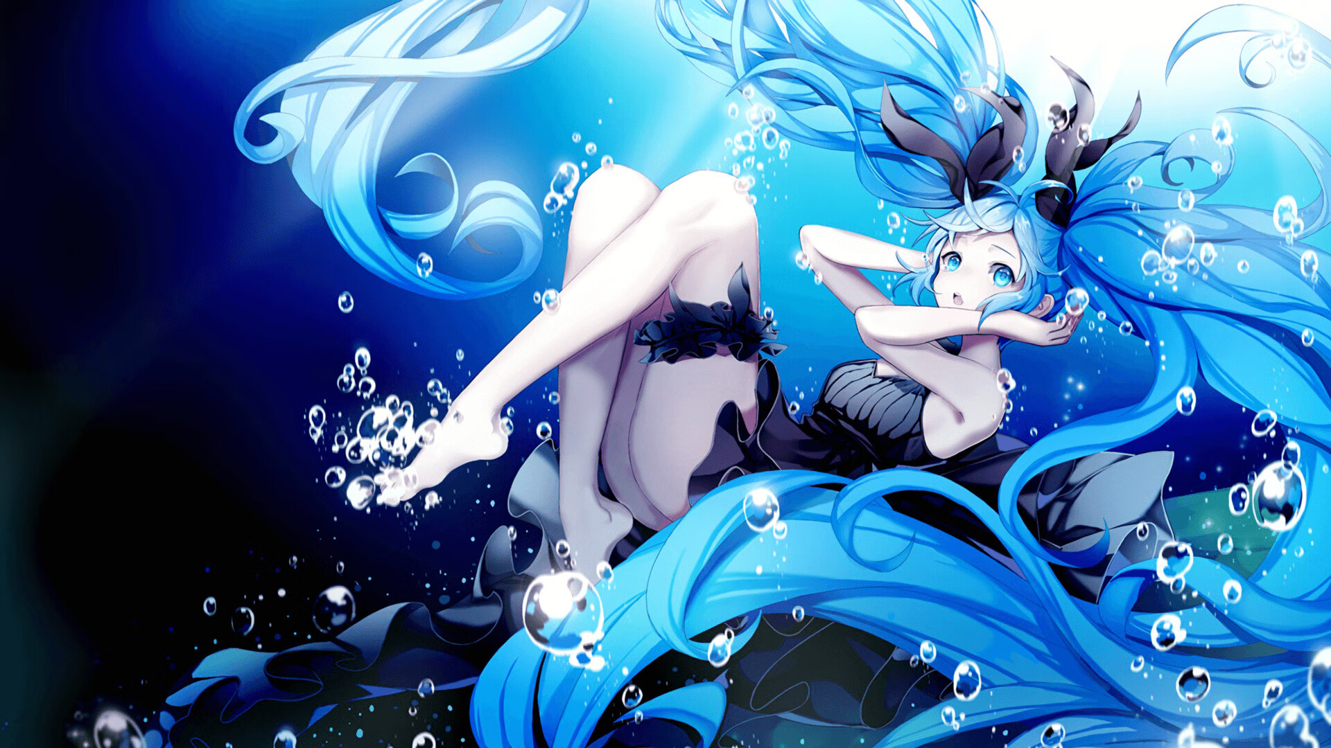 宿命之舞,阿拉巴于时间废墟上托起的艺术存在